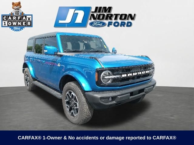 Blue Metallic 2024 Ford Bronco Outer Banks 4-Door 4WD SUV / Crossover Four-Wheel Drive Automatic