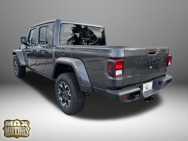 2024 Jeep Gladiator Sport 5