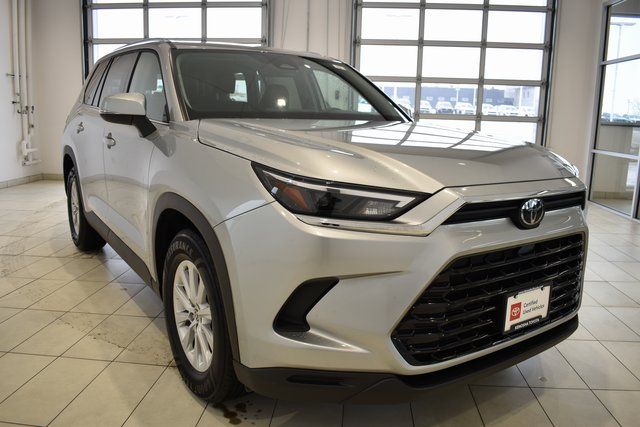 2025 Toyota Grand Highlander XLE AWD