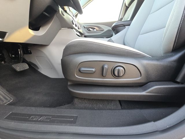 Photo of 2023 GMC Terrain SLE in Dallas, GA - 19,  2023 GMC Terrain SLE:C02329