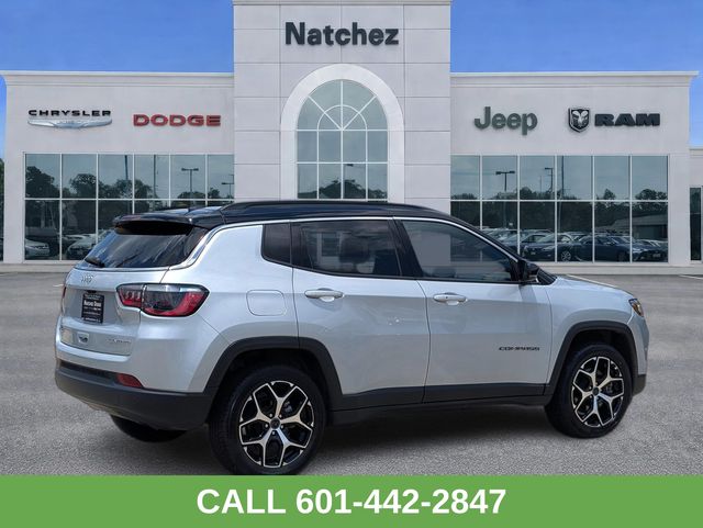 Silver Zynith Metallic Clearcoat 2025 Jeep Compass Limited 4WD SUV / Crossover Four-Wheel Drive 8-Speed Automatic