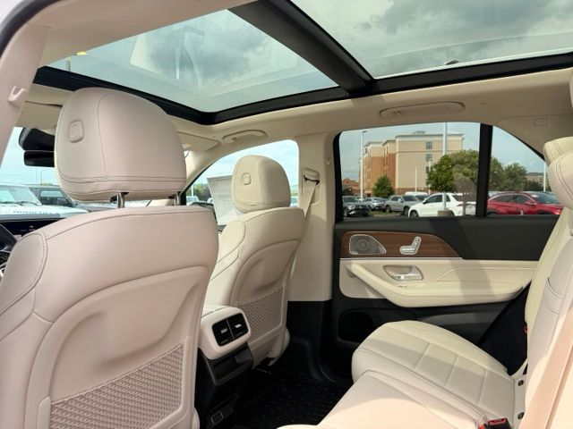 New 2026 White Mercedes-Benz GLE 350 image 18