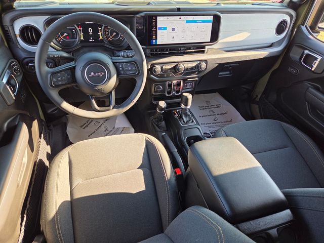 Used 2025 Green Jeep Sport S image 9