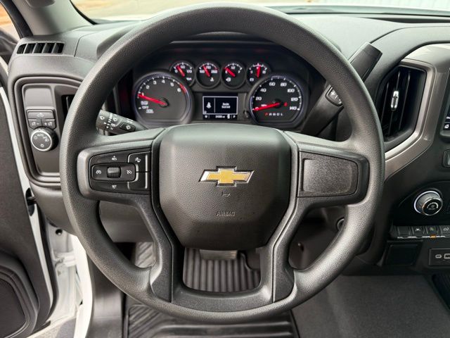 used 2024 Chevrolet Silverado 1500 car, priced at $33,544