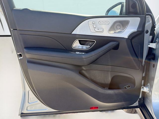 2024 Mercedes-Benz GLS Base - Photo 25