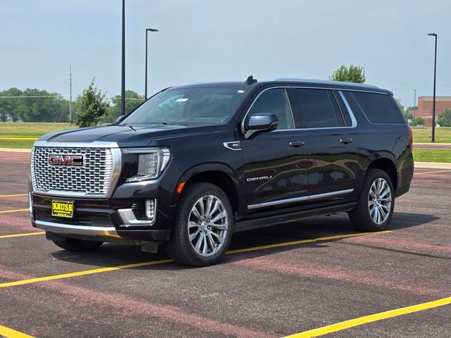 2022 GMC Yukon XL 4WD Denali