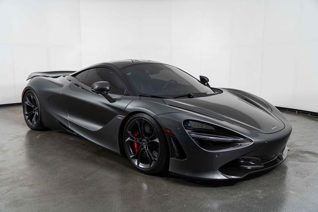 Storm Gray 2018 McLaren 720S Performance RWD Coupe Rear-Wheel Drive 7-Speed Automatic
