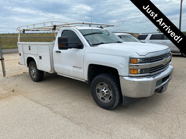 Summit White 2018 Chevrolet Silverado 2500HD Work Truck LB RWD Pickup Truck 4X2 6-Speed Automatic Overdrive