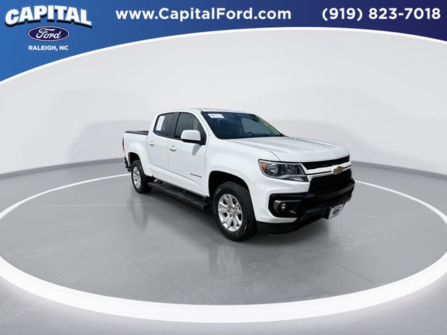 Used 2021 White Chevrolet LT image 2