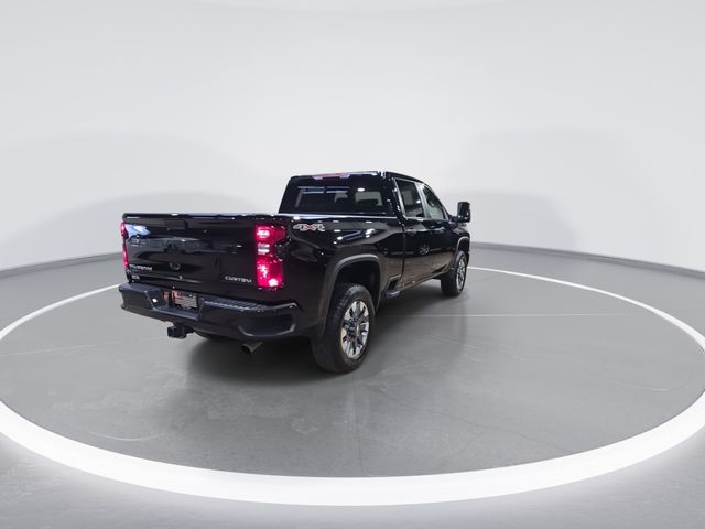 Used 2024 Black Chevrolet Custom image 8