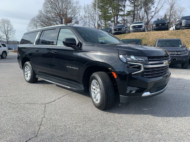 2023 Chevrolet Suburban LT 7