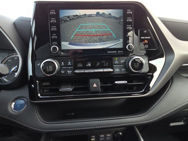 Used 2022 Toyota Highlander Hybrid SUV