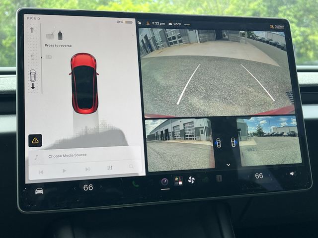 Used 2025  Tesla Long Range image 19