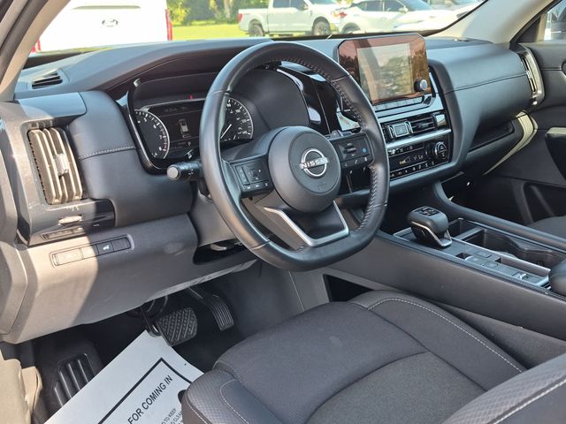 Used 2025 Super Black Nissan SV image 20