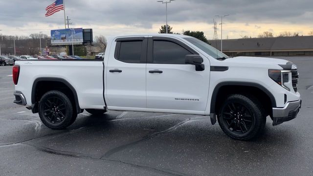 2023 GMC Sierra 1500 Pro 9