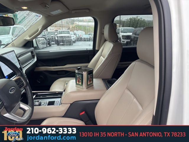 Used Car 2023 Ford Expedition  Xlt For Sale Under $50,000 In San Antonio, Texas