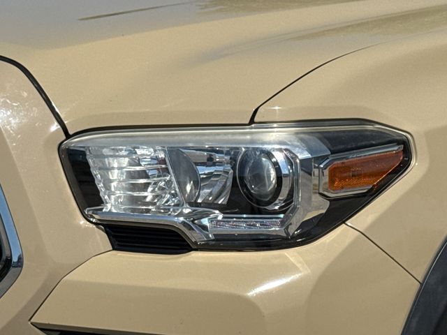 Used 2016 Toyota Tacoma Truck