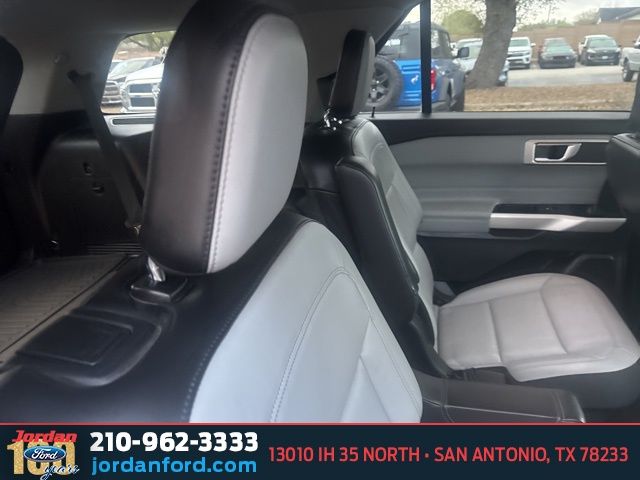Used Car 2021 Ford Explorer  Xlt For Sale Under $25,000 In San Antonio, Texas
