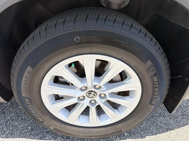 Used 2024 Toyota Grand Highlander SUV