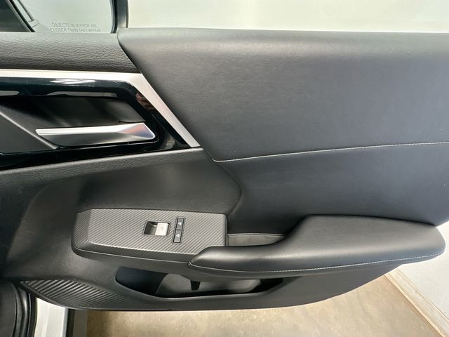 2022 Mitsubishi Outlander SE Silver at Honda North