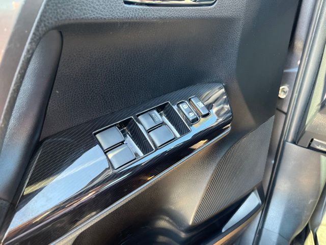 2018 Toyota RAV4 SE - Photo 36