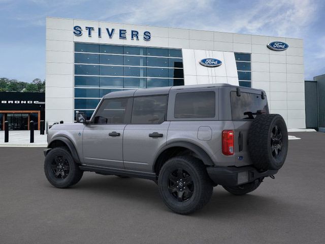 2024 Ford Bronco Black Diamond 5