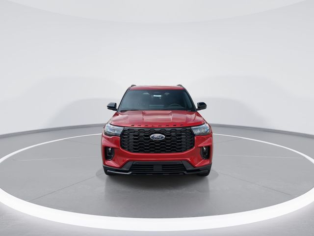 New 2026 Rapid Red Metallic Tinted Clearcoat Ford ST-Line image 3