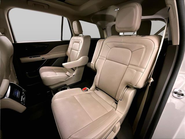 2023 Lincoln Aviator Reserve White at Phil Fitts Ford