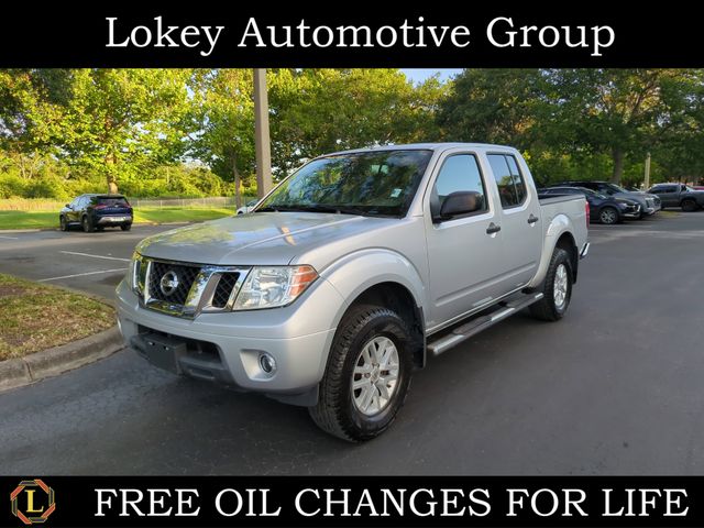 Brilliant Silver 2016 Nissan Frontier SV Crew Cab Pickup Truck 4X2 5-Speed Automatic Overdrive
