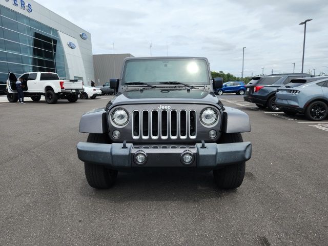 2017 Jeep Wrangler Unlimited Sahara 2