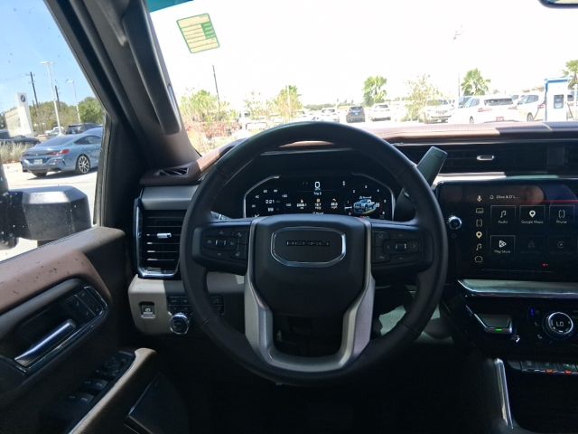 Used 2024 Silver GMC Denali image 9