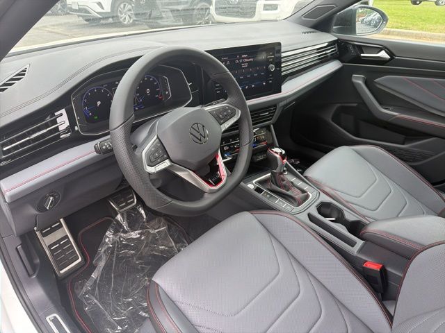 VolkswagenJetta GLI4