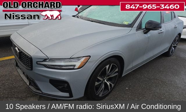 2024 Volvo S60 B5 Core Dark Theme FWD