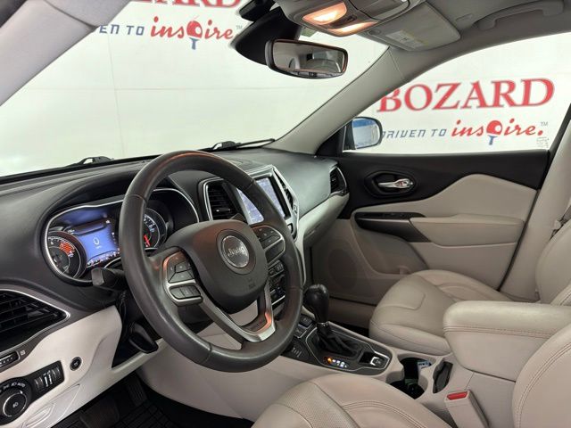2021 Sangria Metallic Clearcoat Jeep Cherokee Latitude Lux 4X4 SUV