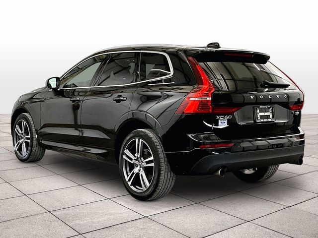 2021 Volvo XC60 T5 Momentum - 9