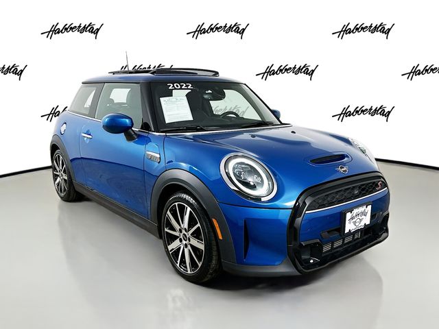 2022 MINI Cooper S Signature 3