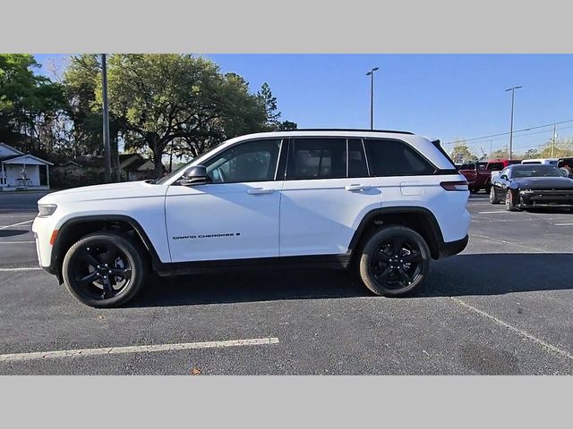 2026 Jeep Grand Cherokee Limited 4x2