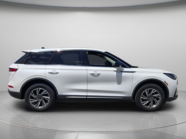 2023 Lincoln Corsair - $23,891