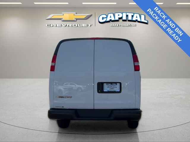 Used 2025 White Chevrolet Work Van image 5