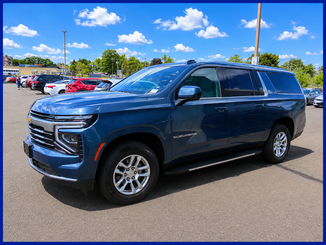 2025 Chevrolet Suburban LT