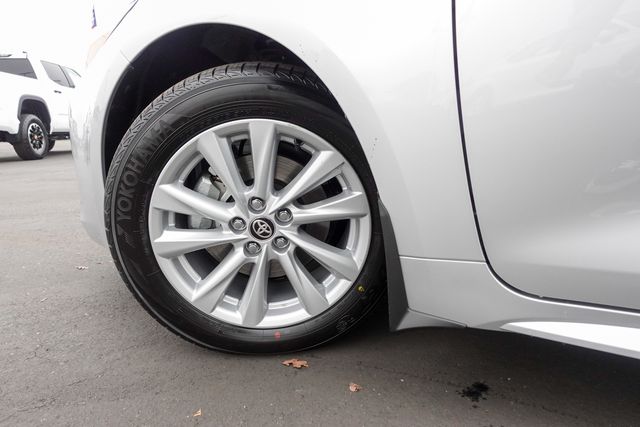 new 2026 Toyota Corolla Hatchback car