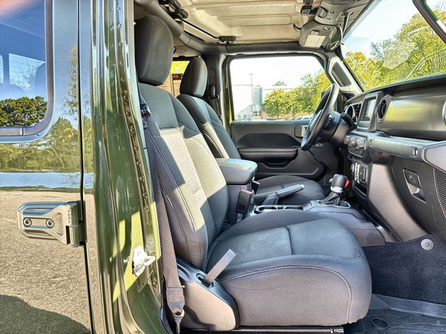 Used 2021 Green Jeep Willys image 25
