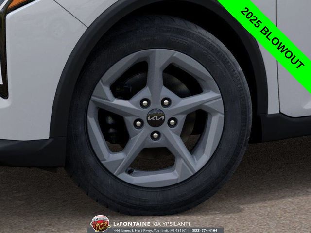 2025 Kia K4 LXS - Photo 9