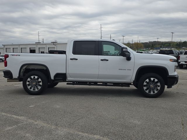 2025 Chevrolet Silverado 2500HD Custom:C02582