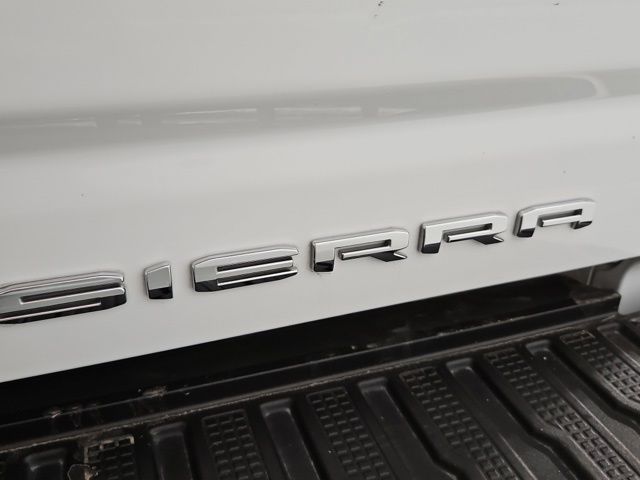 2023 Summit White GMC Sierra 2500HD Denali 4X4 Truck