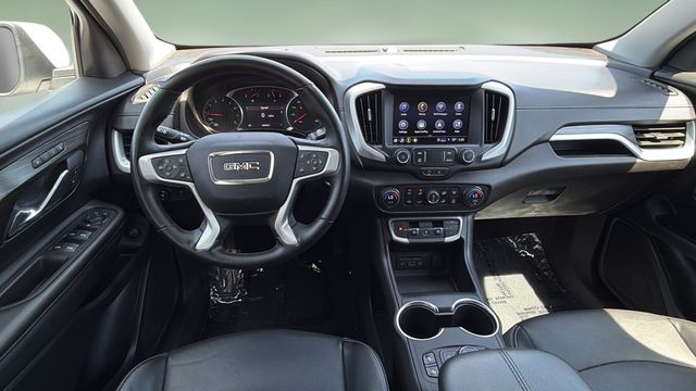 Used 2024 White GMC SLT image 10