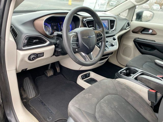 2018 Chrysler Pacifica Touring Plus 10