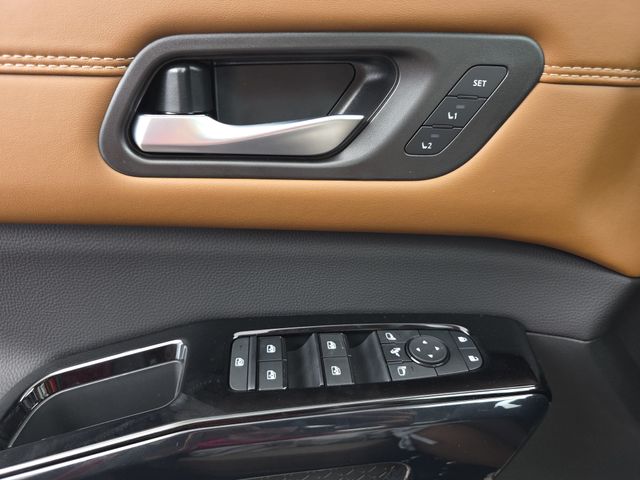 New 2026 Red Nissan Platinum image 32