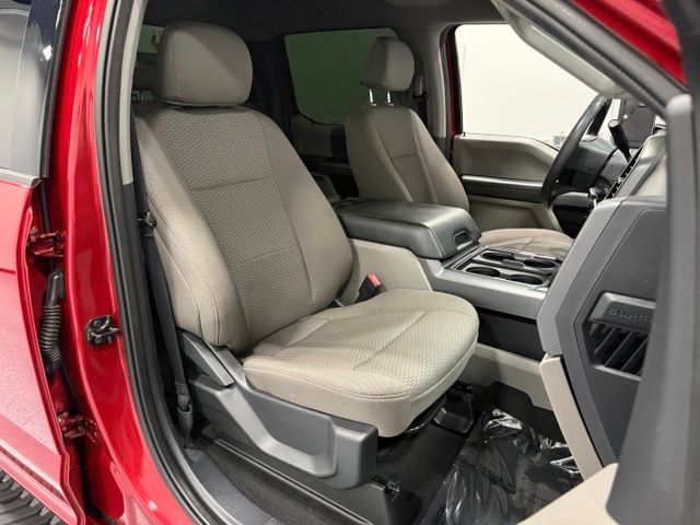 Used 2022 Red Ford XLT image 28