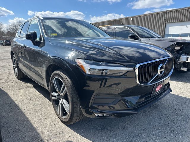 2021 Volvo XC60 T5 Momentum AWD